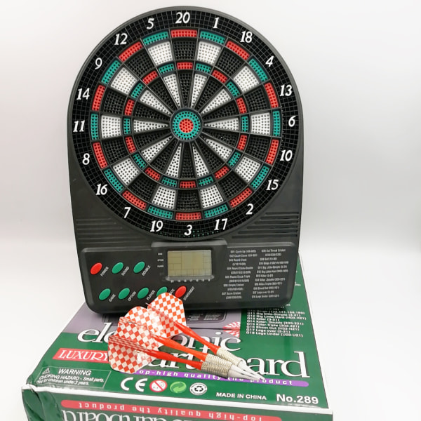Mini desktop elektronisk darttavlemål, fritids- og underholdningsspill i plast, 18 kategorier og 159 måter å spille på 26cm Tray + 3 darts + 12 dart tips