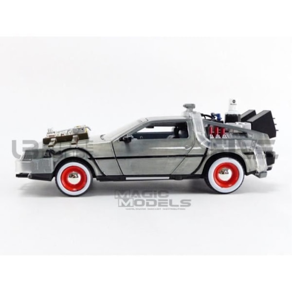 Samlarbil i miniatyr - JADA TOYS 1/24 - DE LOREAN Back to the Future III -1985 - Silver - 32166S