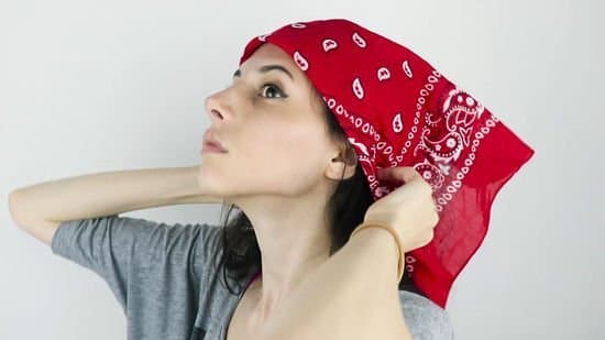 TVÅ-PACK RÖDA Bandanas Scarves