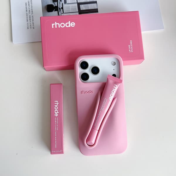Rhode telefondeksel lipgloss 17pro