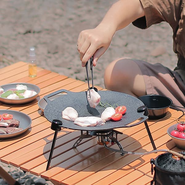 Justerbart grillpanne-stativ i aluminium for bærbar camping-BBQ - Multifunksjonelt