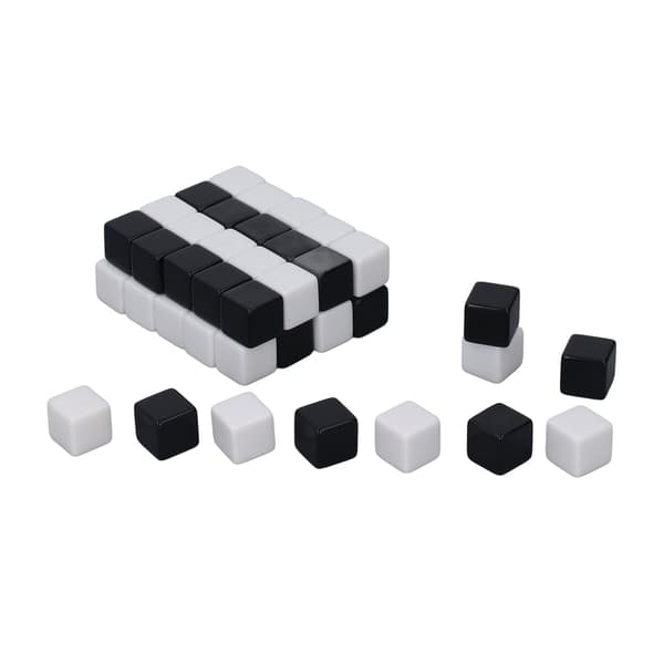 50 små sletbare ensfarvede terninger til brætspil og digital undervisning, halvt sort og hvid