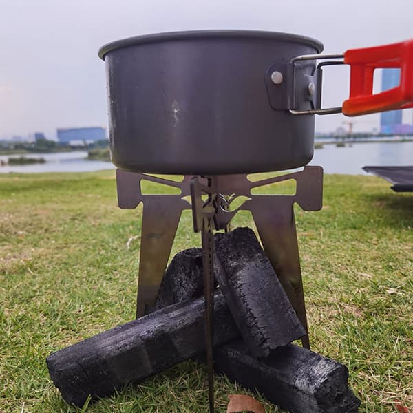 Sammenklappelig krydsstativ i rustfrit stål til camping, vandreture og backpacking