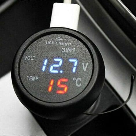 Digital bilvoltmeter-termometer. USB-oplader. Cigarettænderstik. 3 i 1