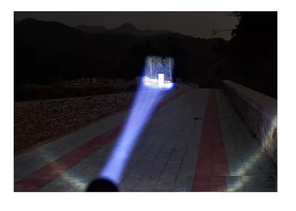 LED Ficklampa CREE XM-L T6 - 2000LM