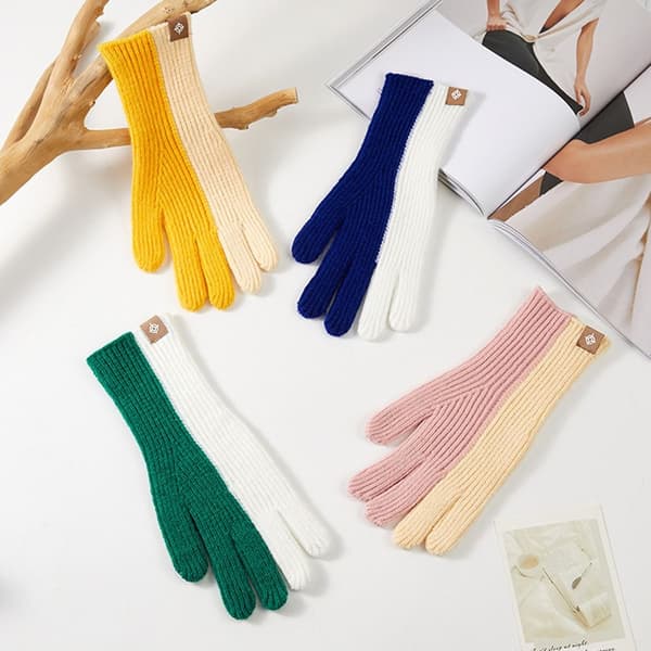 Håll varma handskar Stickade handskar GREEN&BEIGE green&beige