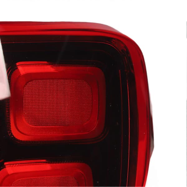 Baklykt erstatning for Dacia Sandero Stepway MK2 Facelift 2017 til 2020 Høyre 265506147R
