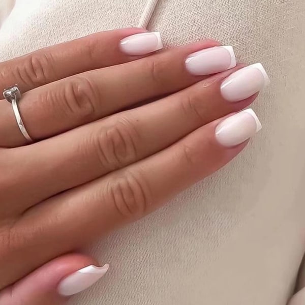 Enkel franska vita flickor mild manikyr Europeiska fyrkantiga falska naglar manikyr lakan specialövning rustning