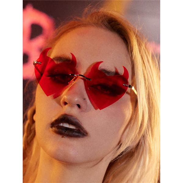 Kehyksettömät Devil Ear Heart Shape -aurinkolasit Party Halloween Cosplay -lasit black