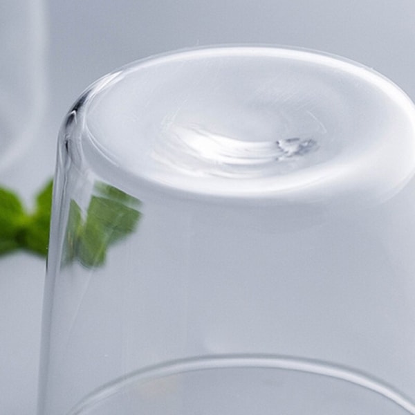 Vattenkaraff med tumlare Glas Kallt Varmvatten Flaskkopp