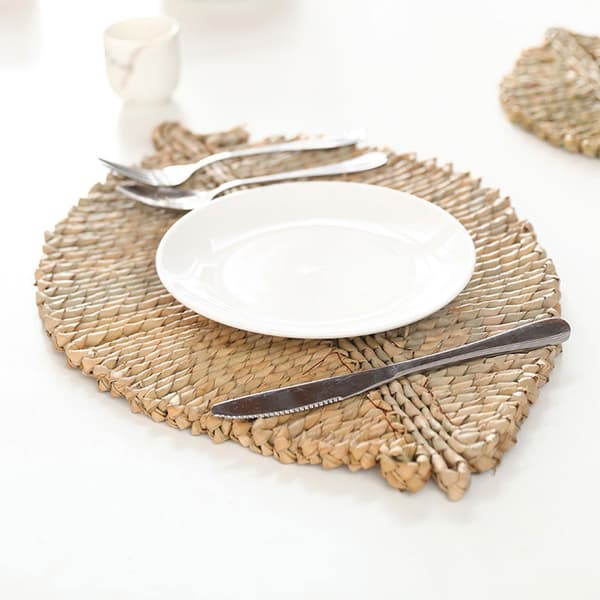 1/2/3/5 Rattan Placemat för Creative Thicken Khaki Leaf Shaped Light Brown 33x50cm 1Set