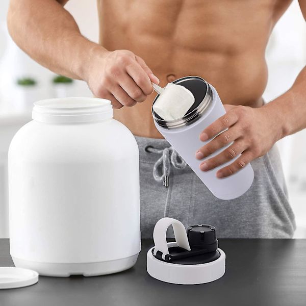 Proteinshakerflaska i rostfritt stål isolerad Håller varm/kall diskmaskin säker/dubbel vägg/luktbeständig (Färg: Vit)