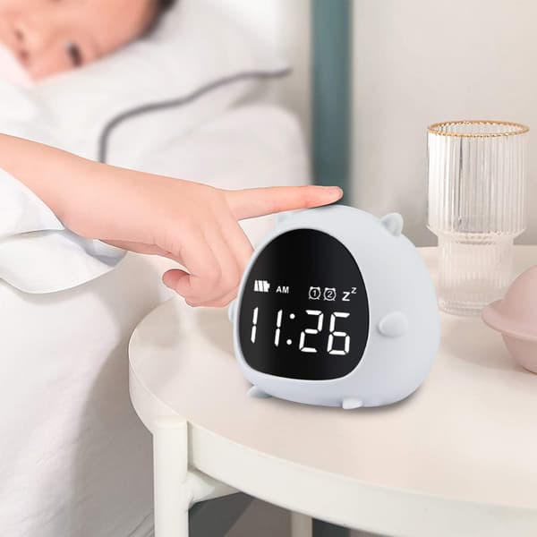 Söt digital väckarklocka för barn med nedräkning, snooze, 2 larm, röststyrning