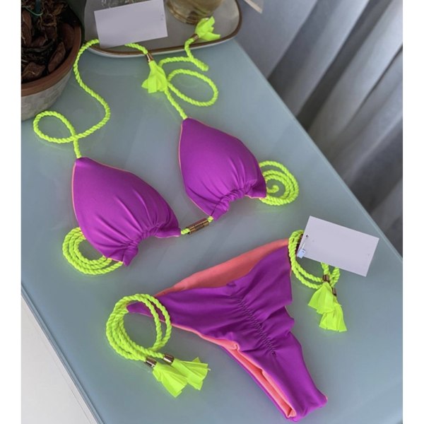 Tvådelad set för kvinna med strängad baddräkt Triangel-BH Topp med bikinibotten exig triangel-Bikini baddräkt Lavender S