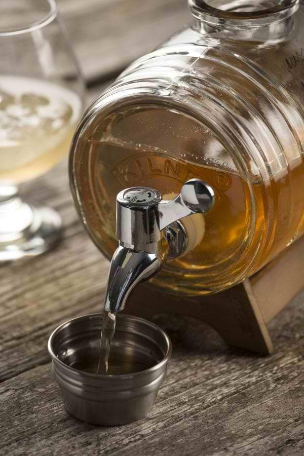 Glastunna liggande med tappkran - Kilner® transparent