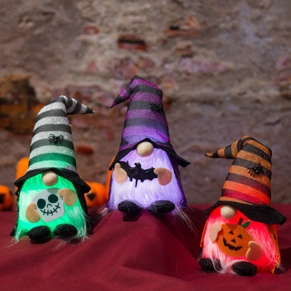 Halloween valaistu tonttu LED-valoilla noitahattu Hämähäkkilakki Söpö tonttu nukke Oranssi