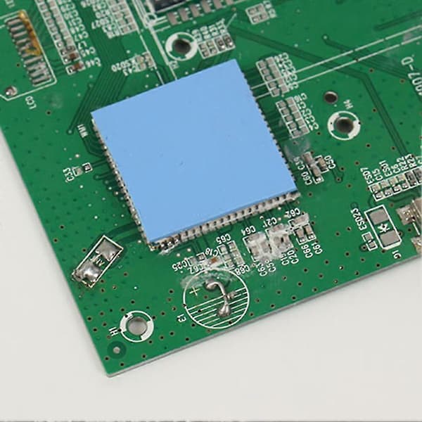 100 st 10x10x0,5 mm kylfläns silikon termiskt ledande dyna för GPU VGA IC