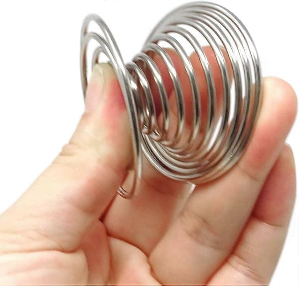 4 st Äggkoppar i rostfritt stål med spiralfjäder, serveringskopp, äggbricka för ägg (silver)