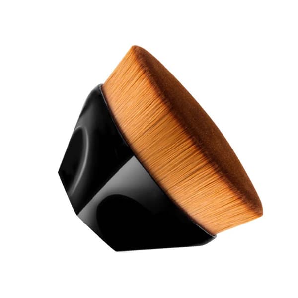 Magic Foundation Brush Petal Saumaton Meikkisivellin