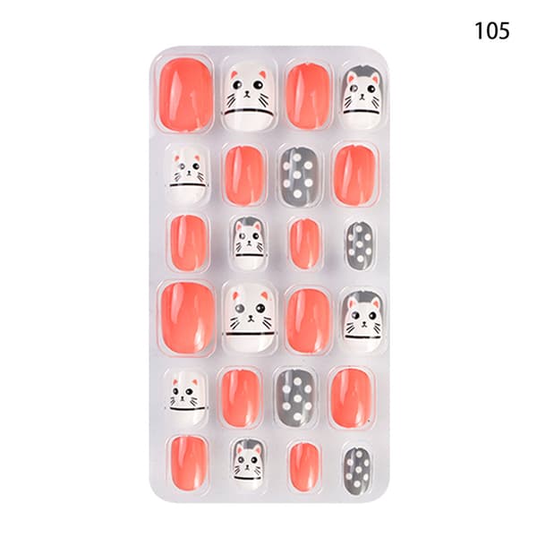 4 uppsättningar av söta barn som bär Nail False Nail Stickers