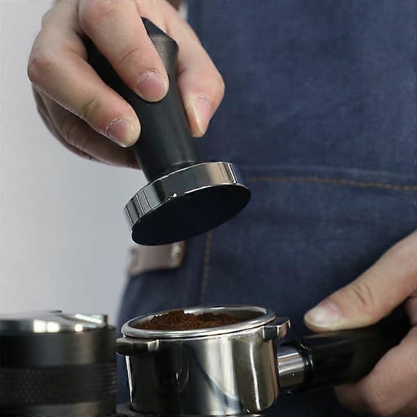 Kaffestamper 51 mm, Kaffestamper med sort silikone, Rustfrit stål stamper, Barista espressostamper, Barista tilbehør, Flad base i rustfrit stål