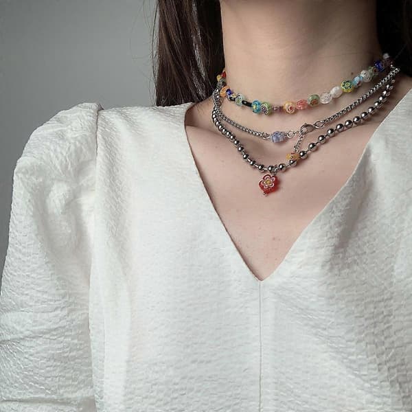 Y2k-kaulakoru, kerrostettu värikäs helmi- ja choker-kaulakoru