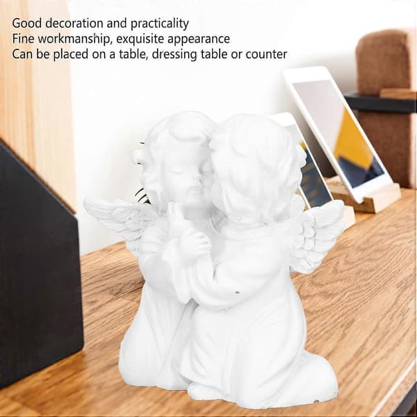 Englefigurer, 2 kyssende englestatuer i harpiks for