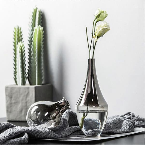 Nordisk Blomstervas i Glas Gradient Glasvas Nordisk Blomstervas Dekorativ Heminredning Växter P