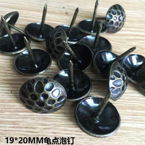 100 st Möbelstift Metalliska naglar Möbeldekoration- Brons 19 * 20 mm