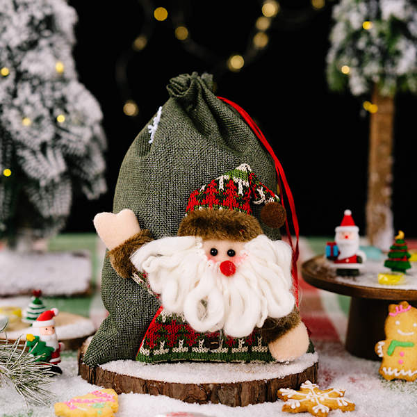 3 stykker juledekorasjoner tegneserie dukke sekkestrie gavepose S