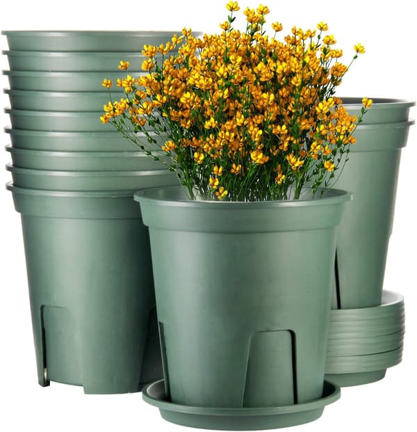 12 st plastkrukor med dräneringshål och bricka