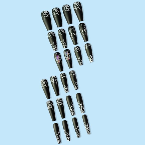 24st-Dark Spider Halloween Nails Söta och coola Nail Art Nails