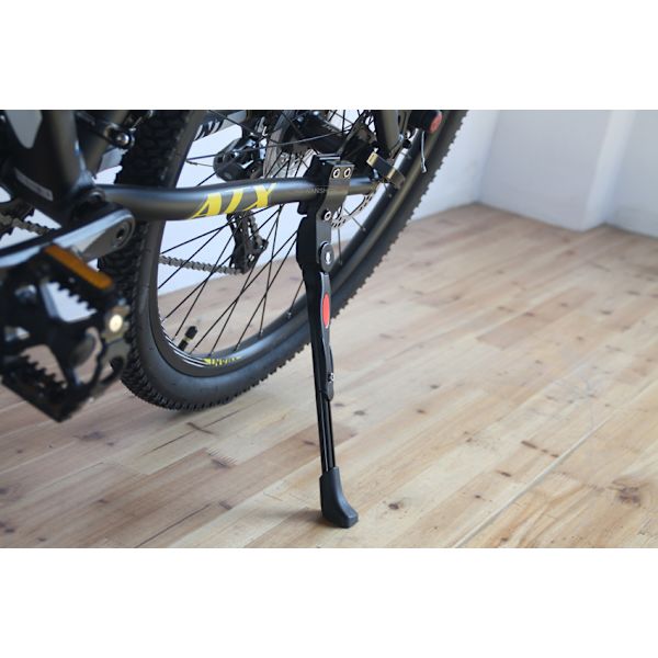 Justerbart cykelfäste i aluminiumlegering i höjdled