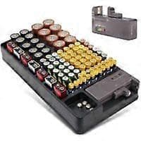 Batterioppbevaringsboks - Rommer 98 AA-, AAA-, 9V-, C-, D- og knappcellebatterier - Batteriorganisator - Vegg- eller skuffemontering - Med innebygd batteritester