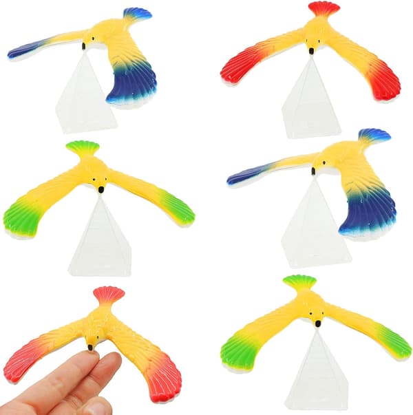 6 ST Balance Bird Gravity Bird med Pyramid Combination Set Balancing Bird Center