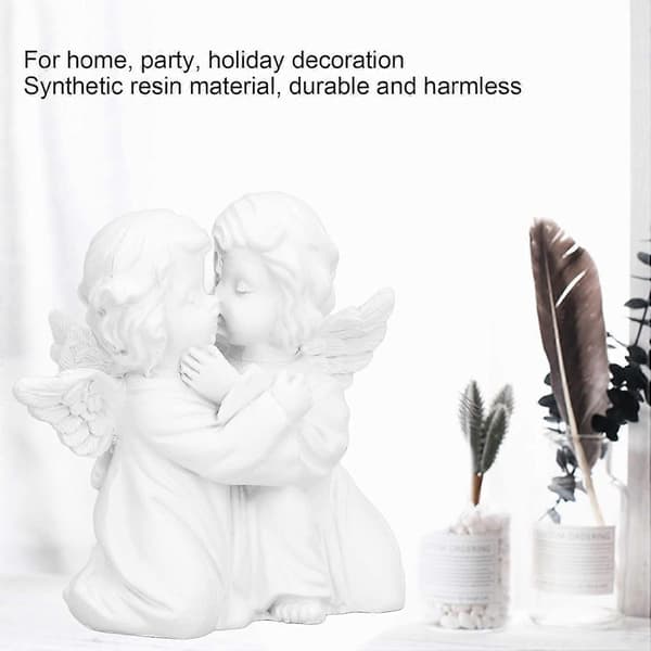 Englefigurer, 2 kyssende englestatuer i harpiks for