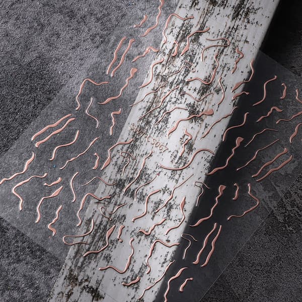 #10 Aurora Line Kynsilakkaleimat - Rose Gold Itseliimautuvat