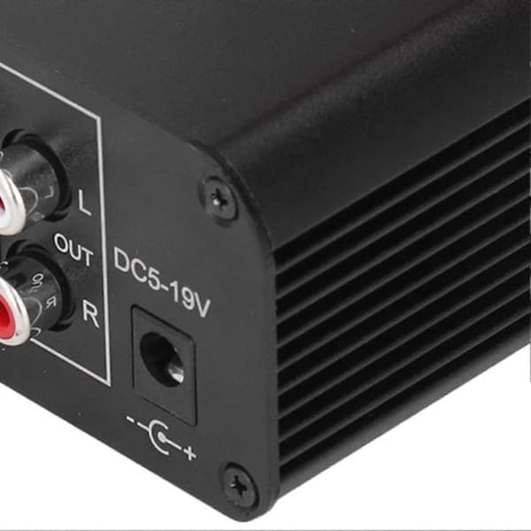 Toveis lydbryter 4-veis stereo L R lydkanal 4 inn 2 ut RCA-splittervelger