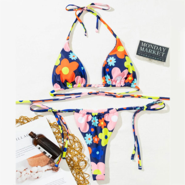 Tvådelad kvinnlig printed mjuk väska Bikini knuten Kvinnor Sexig baddräkt Strandkläder Färgglada Populära Lila badkläder Small green flower M