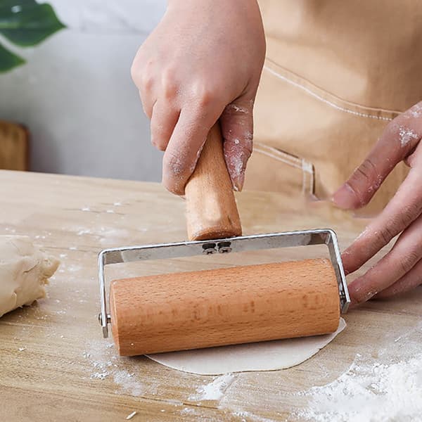 Kaulin Pizza Pasta Käsi Kaulin Leivontarulla Puu Onesize