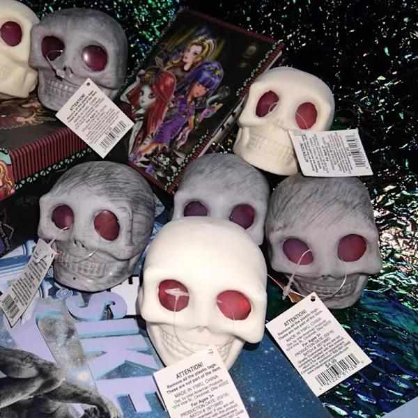 Uutuus Pääkallopallot Goottilaiset pääkallolelut lapsille Halloween Gray one size