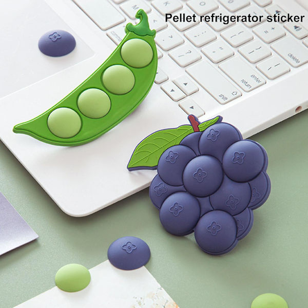 1 sæt Tegneserie Køleskabsmærke Aftageligt Anti-kollision Tredimensionelt Kreativ Simuleret Ært Blåbær Purple