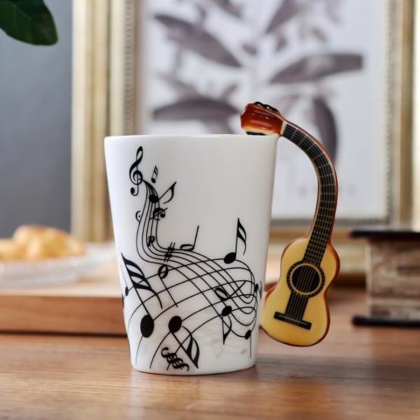Creative Novel Gitarrhandtag Keramikkopp Gratis Spectrum Kaffe Mjölk Te Cup Personlighetsmugg Unik