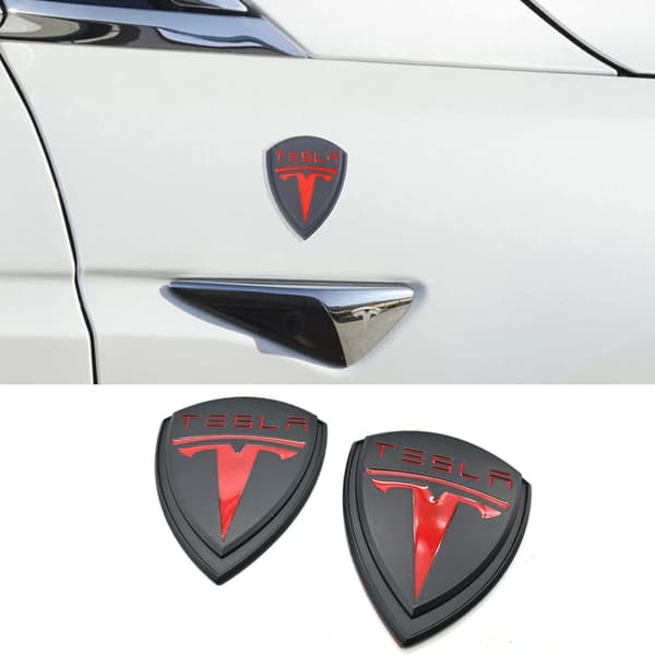Autotarvike ja Tesla-kyltti - 3D-metallikyltti / autotarra / Setu