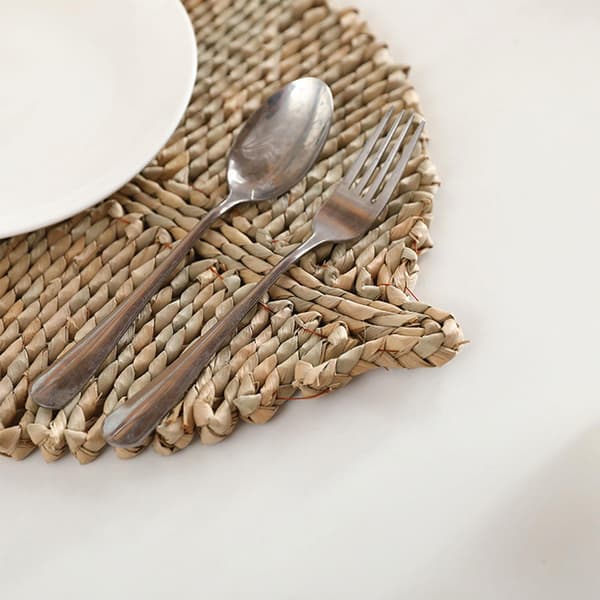 1/2/3/5 Rattan Placemat för Creative Thicken Khaki Leaf Shaped Light Brown 33x50cm 1Set