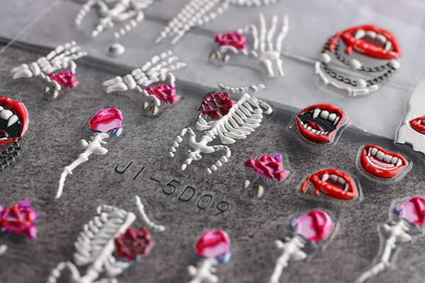 3D-präglade skrämmande Halloween Nail Art Stickers Dekaler 3 ark 5D