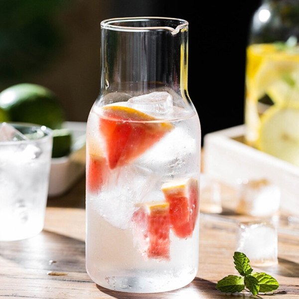 Vattenkaraff med tumlare Glas Kallt Varmvatten Flaskkopp