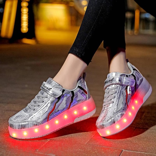 Barnsneakers Dubbelhjulsskor Led Light Skor q8 Silver 28