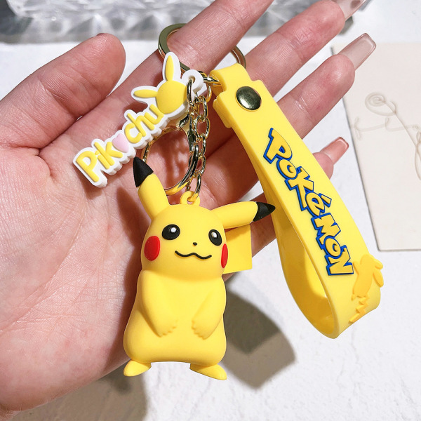 Magic Baby nyckelring hänge docka Pikachu