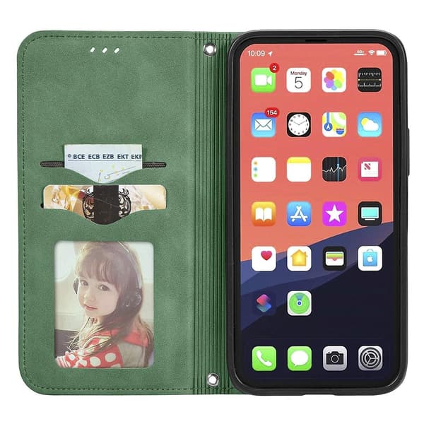 Retro Skin Feel Case för iPhone 15 Green